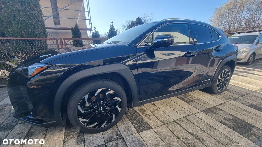 Lexus UX 300e 54.3 kWh Omotenashi 2WD - 1