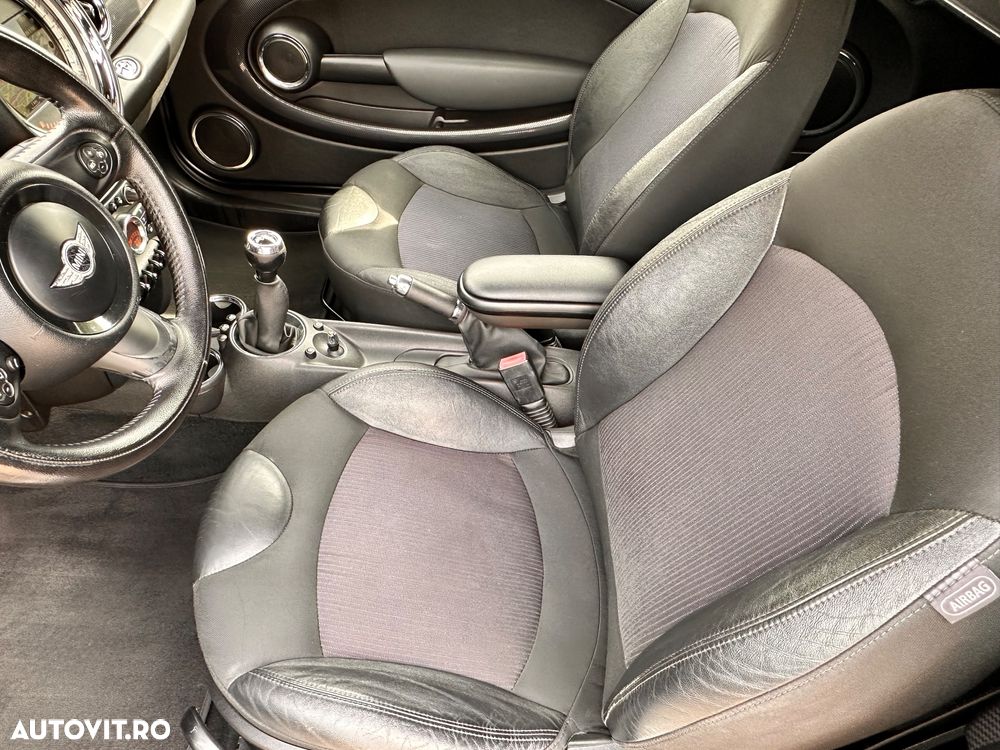 Mini Cooper S Cabrio - 9