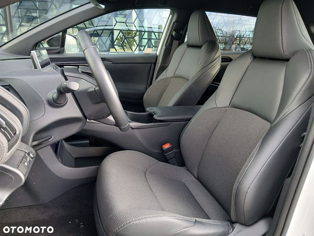 Toyota bZ4X 71.4kWh 4x4 Prestige - 6