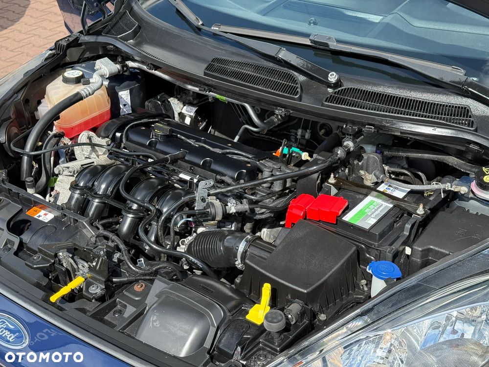 Ford Fiesta 1.25 Celebration - 29