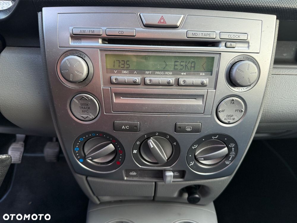 Mazda 2 1.4l Active - 25