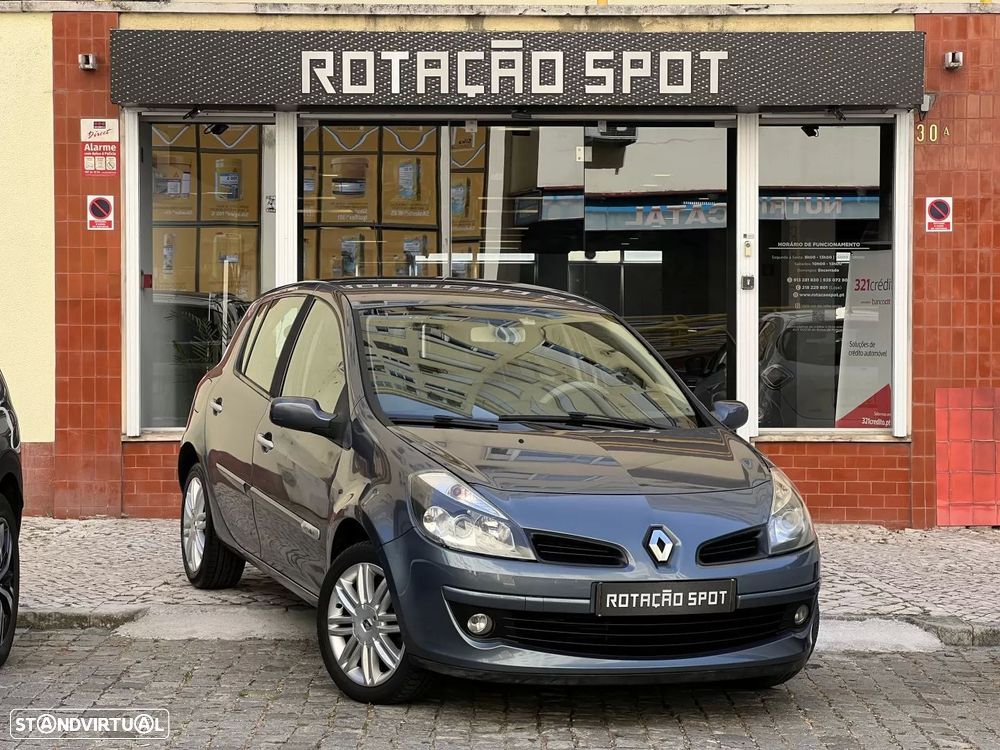 Renault Clio 1.5 dCi Initiale - 2