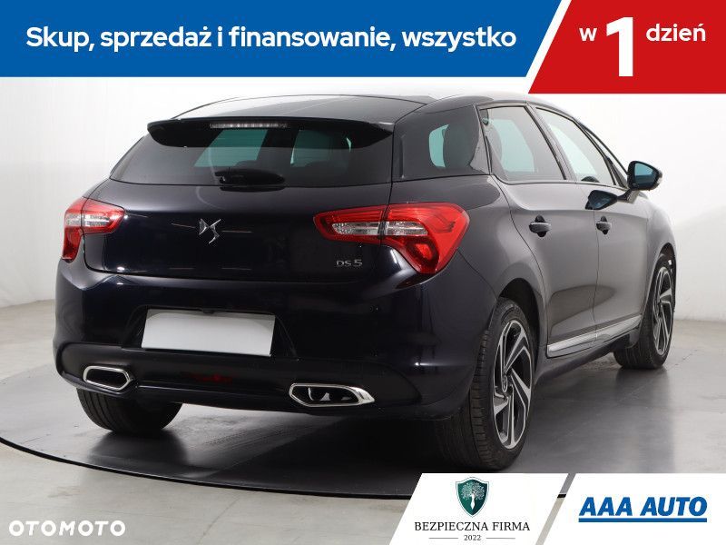 DS Automobiles DS 5 - 7