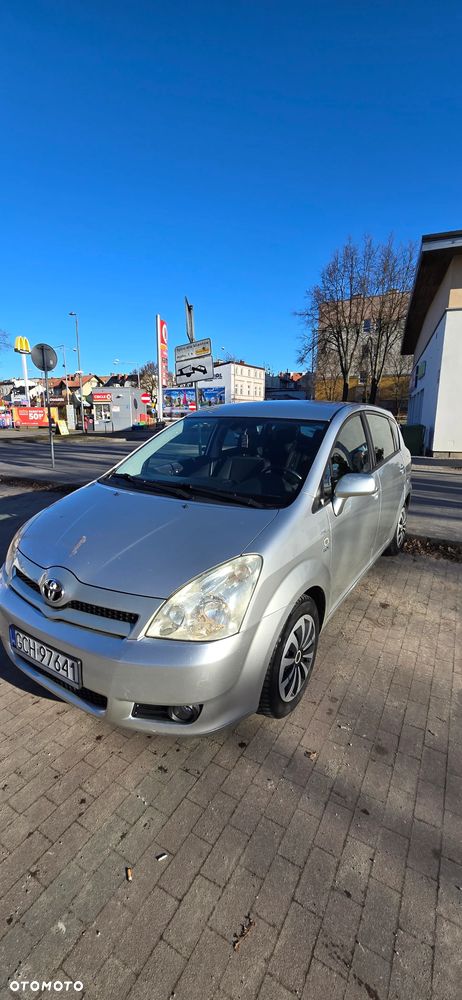 Toyota Corolla Verso - 1