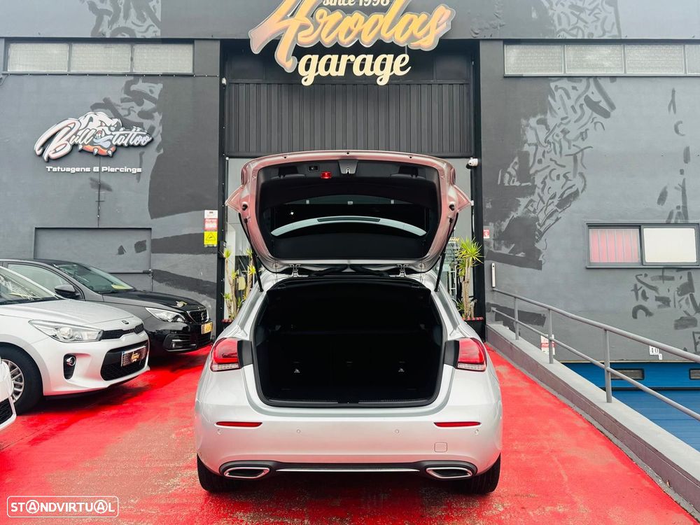 Mercedes-Benz A 180 d Style Plus - 19