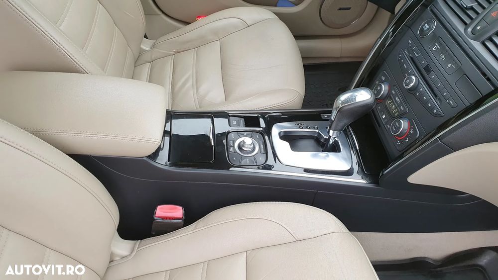 Renault Latitude 2.0 dCi Initiale Aut. - 22