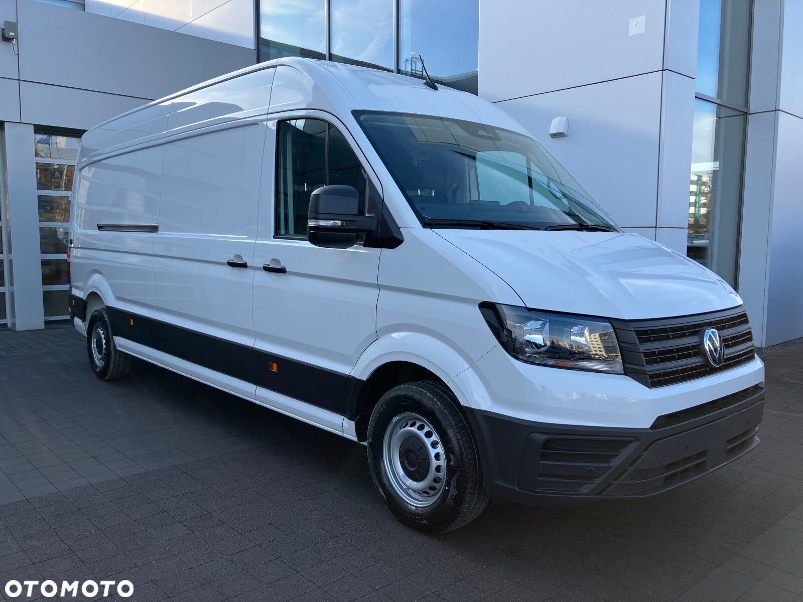 Volkswagen Crafter 35 2.0 TDI L4H3 4490 177 KM - 1