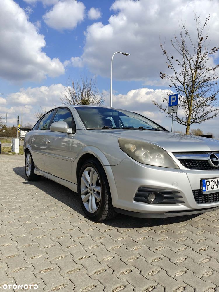 Opel Vectra 1.9 CDTI Sport - 2