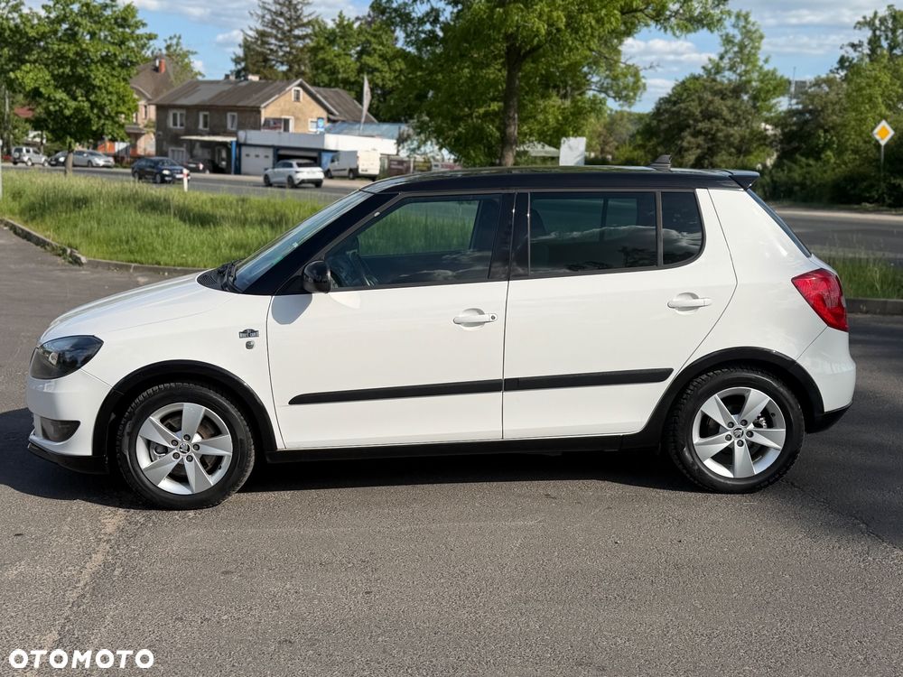Skoda Fabia 1.2 TSI Monte Carlo - 11