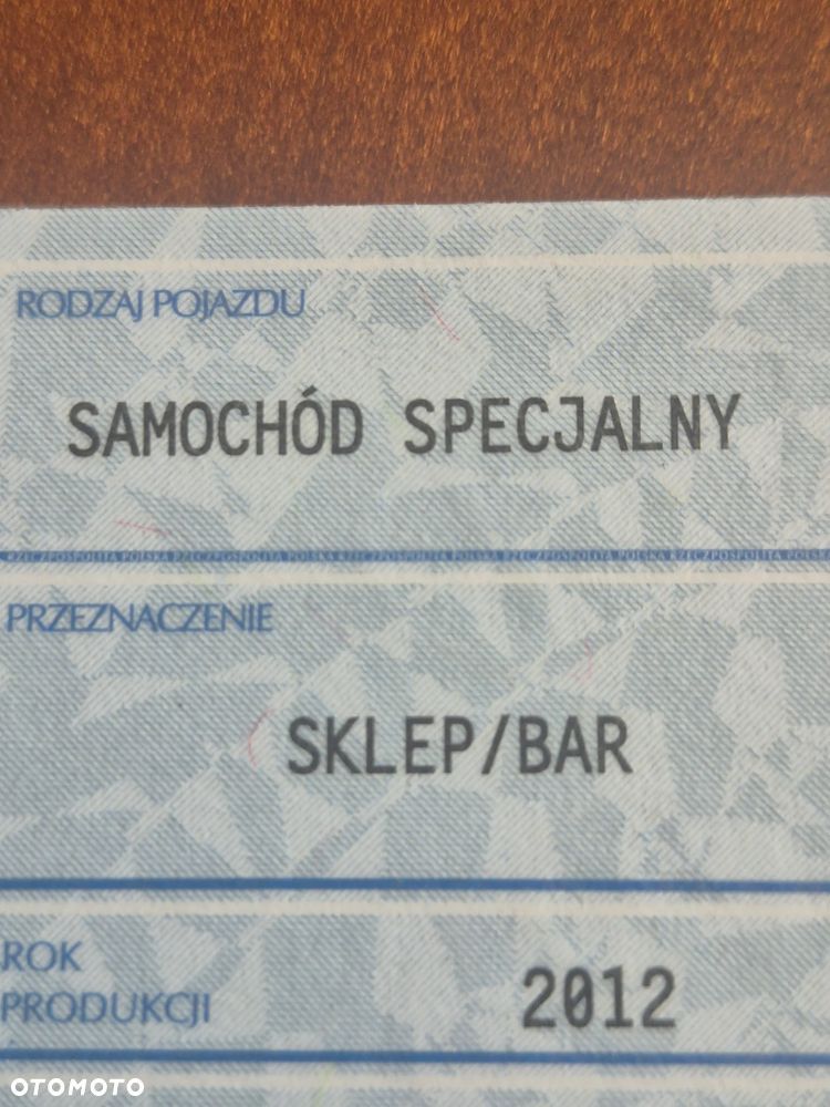Mercedes-Benz Food Truck Sklep bar - 11