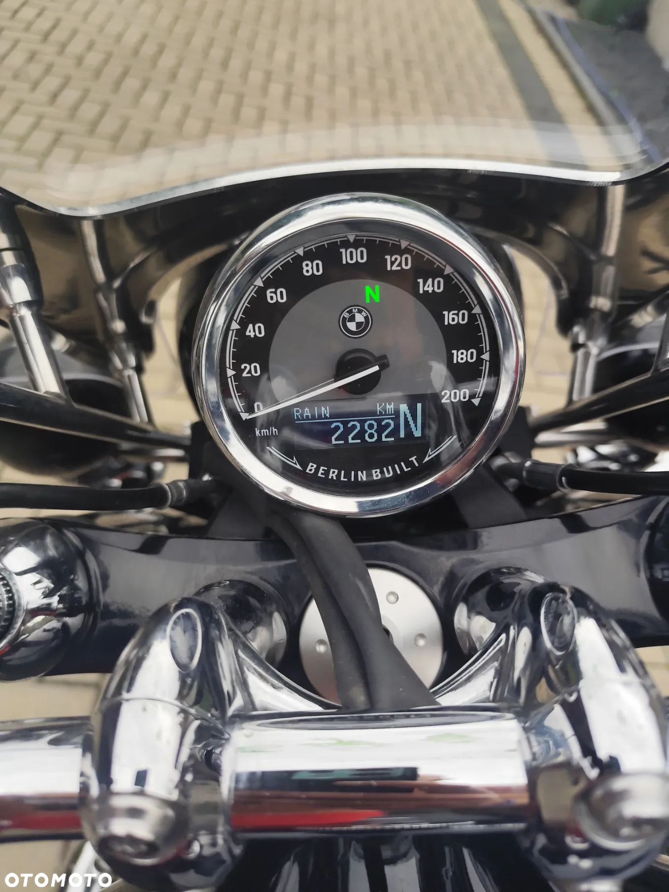 BMW R - 6
