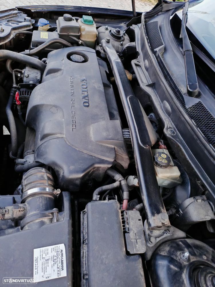 Volvo XC 90 2.4 D5 7L Nivel 3 Auto. - 10