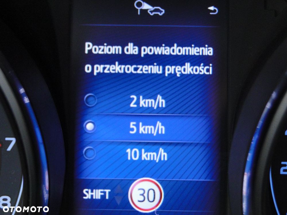 Toyota Auris 1.6 Premium - 36