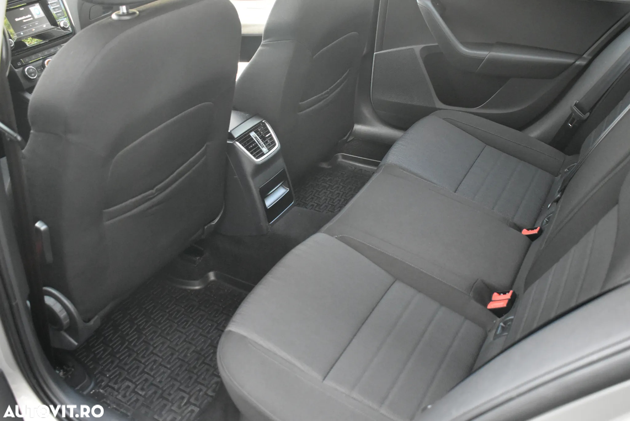 Skoda Octavia 2.0 TDI 4X4 STYLE - 12