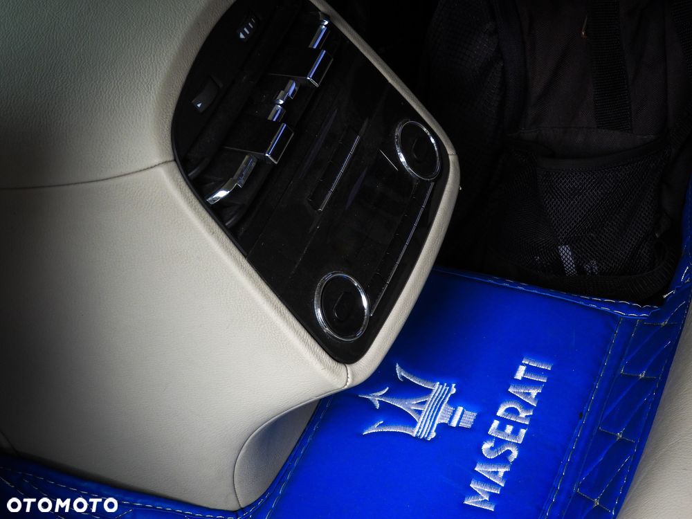Maserati Quattroporte GTS - 12