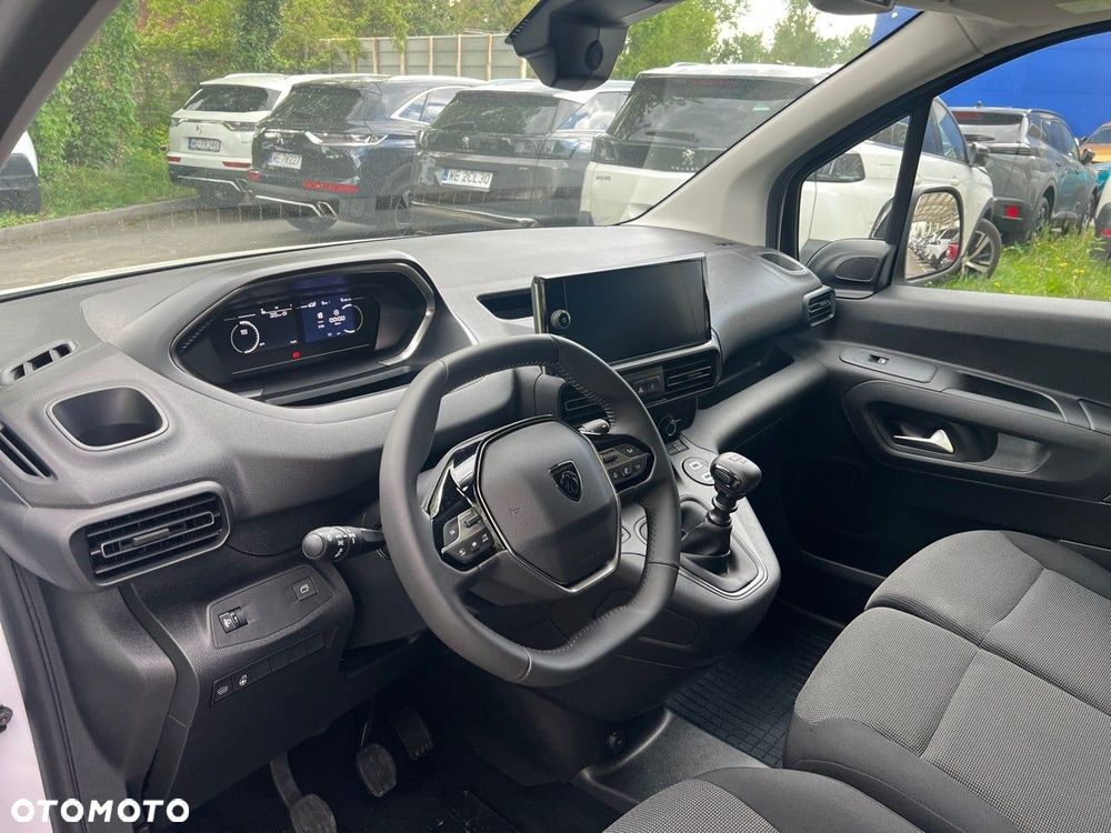 Peugeot Partner - 8