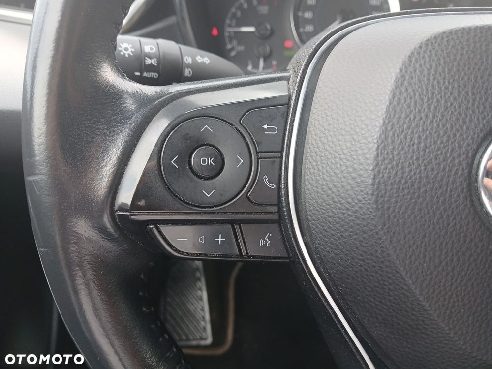 Toyota Corolla 1.8 Hybrid Comfort - 21