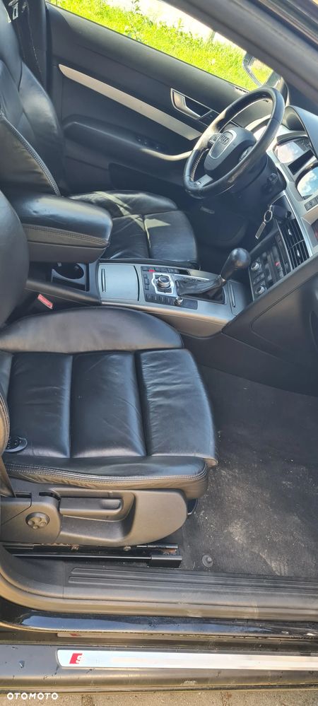 Audi A6 - 12