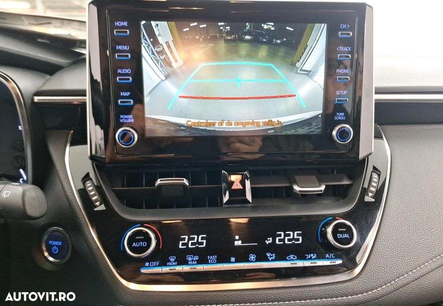 Toyota Corolla 2.0 HSD Exclusive Plus GR Sport Bi-Tone - 9