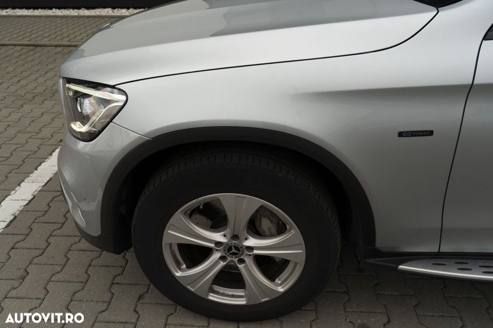 Mercedes-Benz GLC - 28