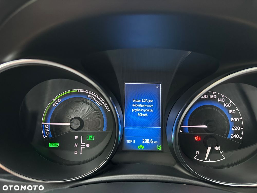 Toyota Auris - 25