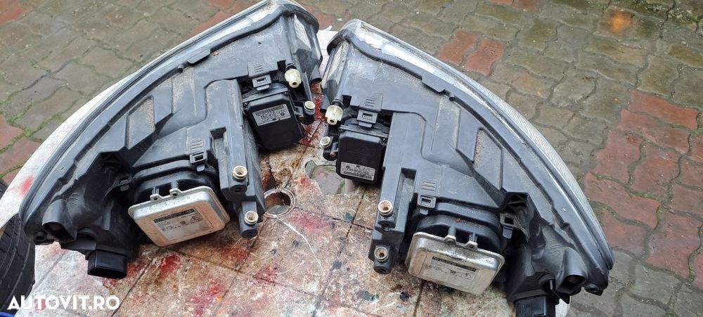 Faruri bi-xenon adaptiv Skoda Octavia facelift, Scout complete - 4