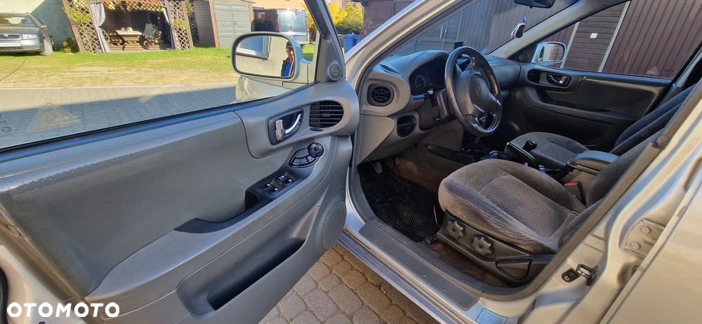 Hyundai Santa Fe - 8