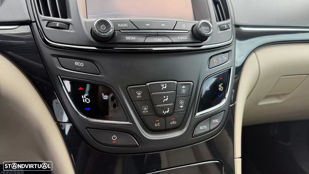 Opel Insignia 2.0 CDTI executive S/S - 34