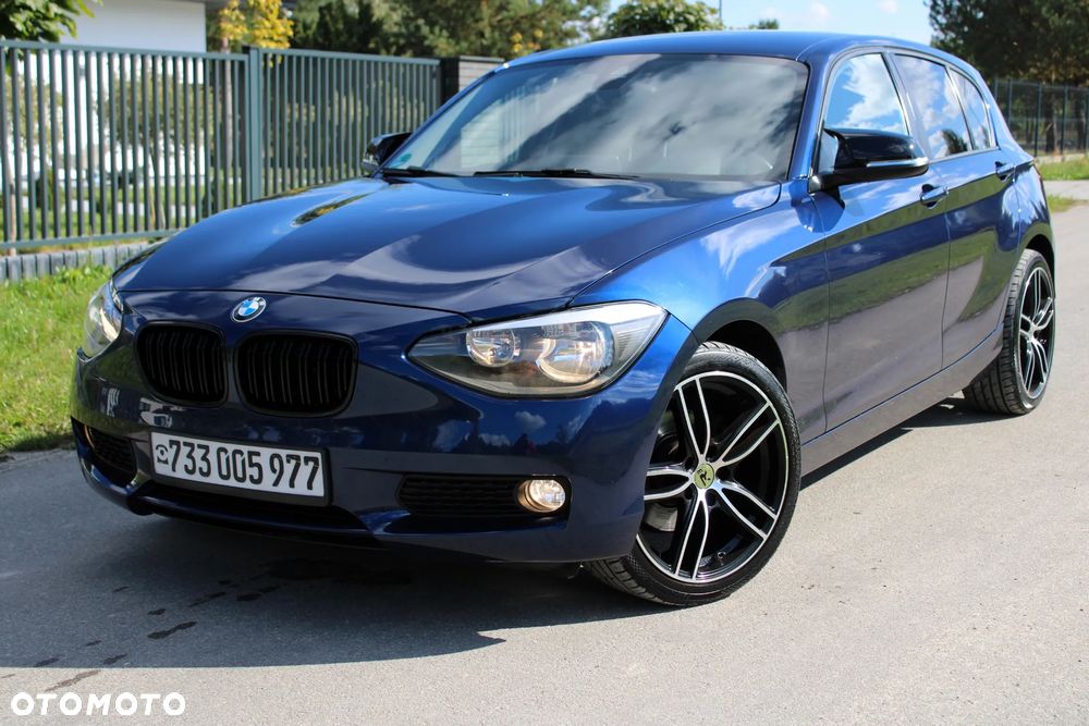 BMW Seria 1 120d Sport Line - 1