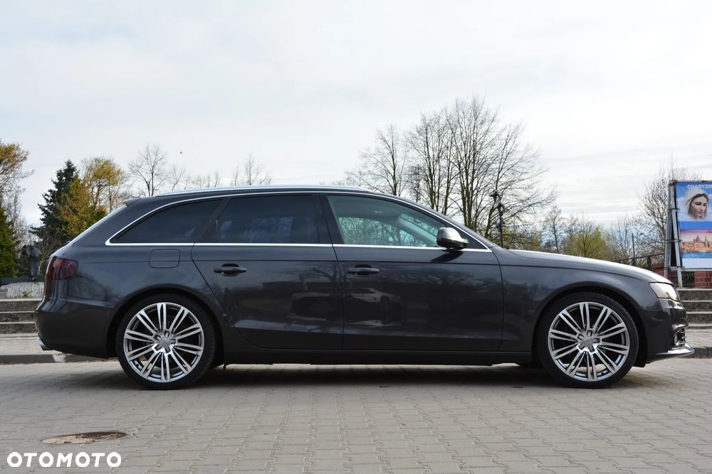 Audi A4 Avant 2.0 TFSI Attraction - 9