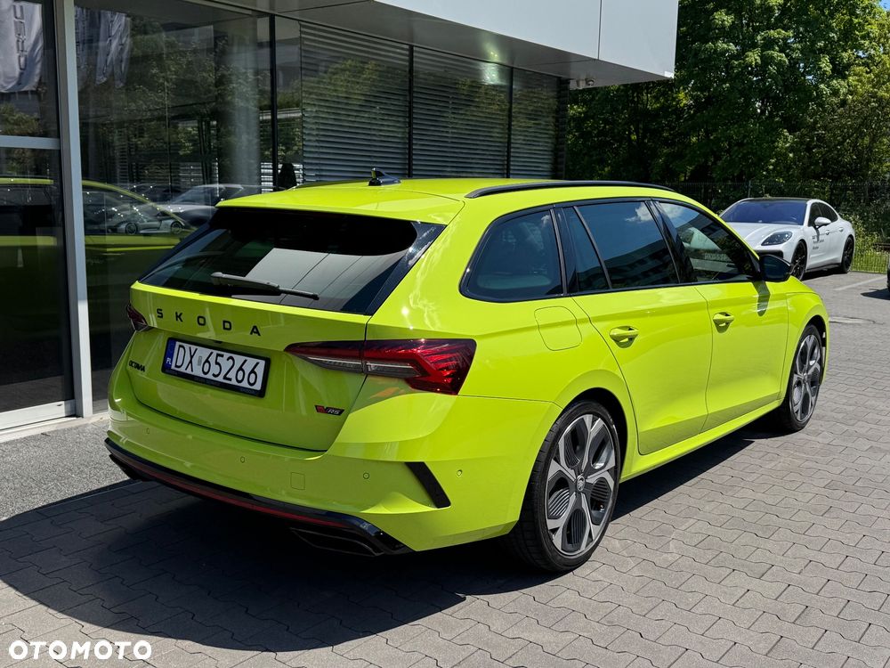 Skoda Octavia 2.0 TSI RS DSG - 7