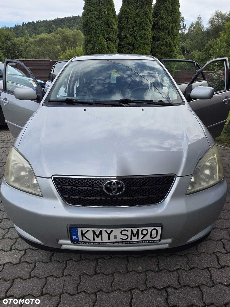 Toyota Corolla - 1