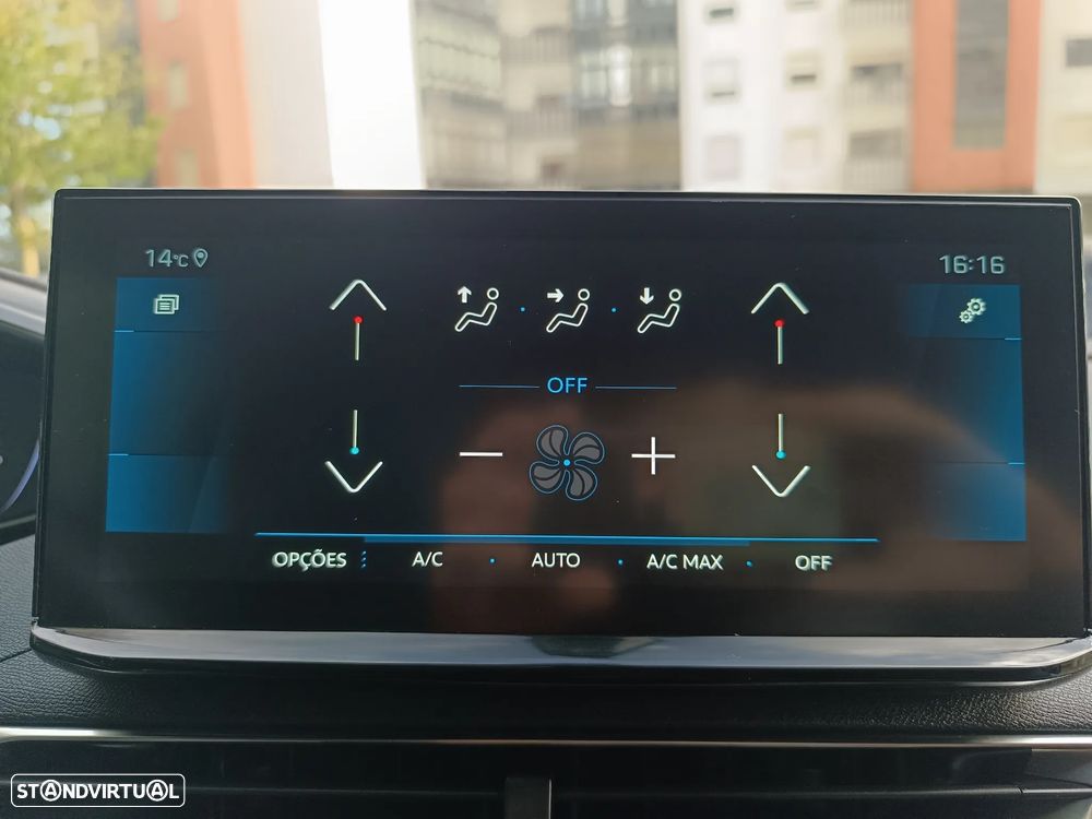 Peugeot 3008 1.2 PureTech GT EAT8 - 45