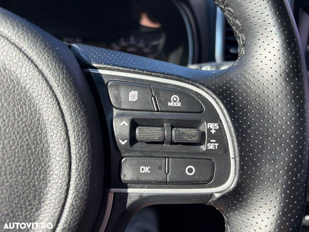 Kia Sportage - 16