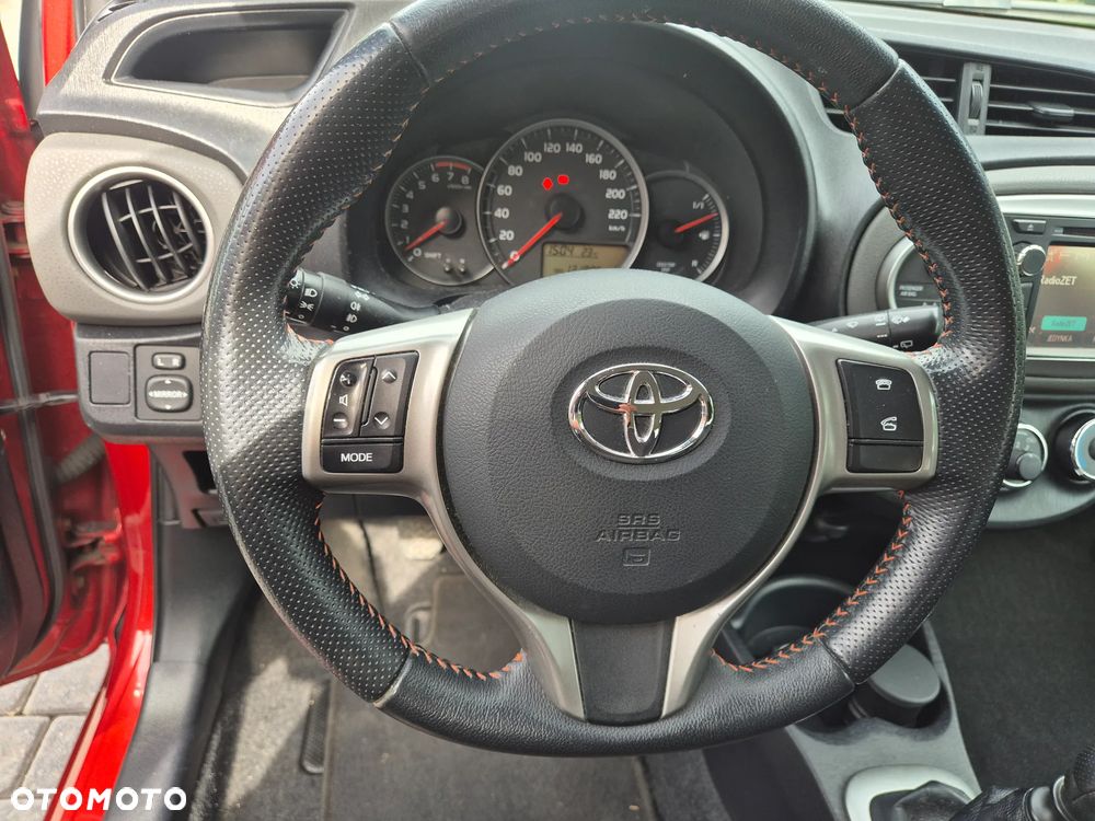 Toyota Yaris 1.33 Sol - 18