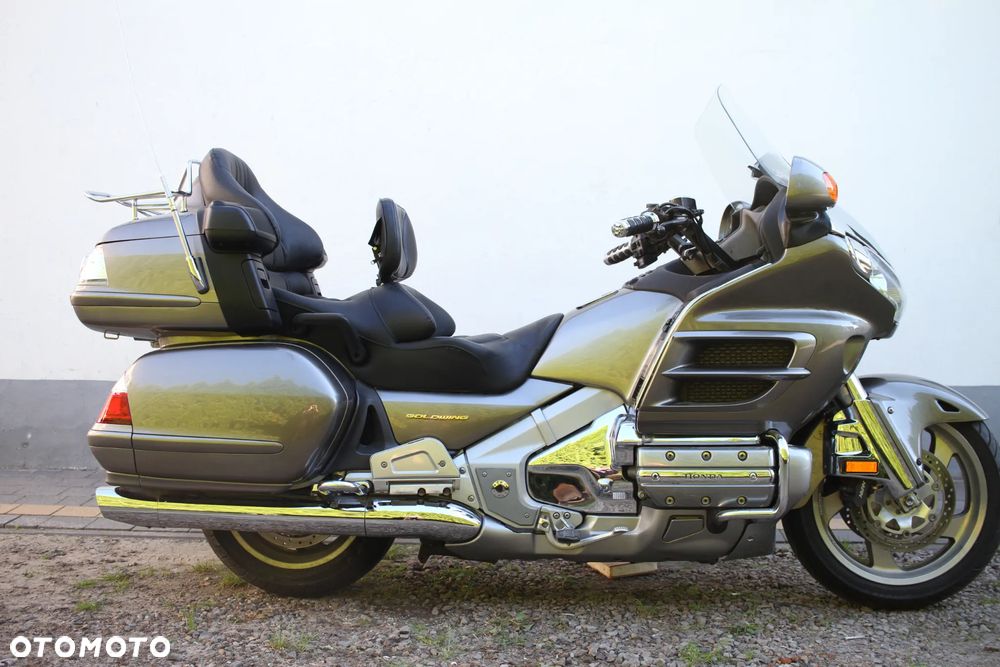 Honda GL - 2