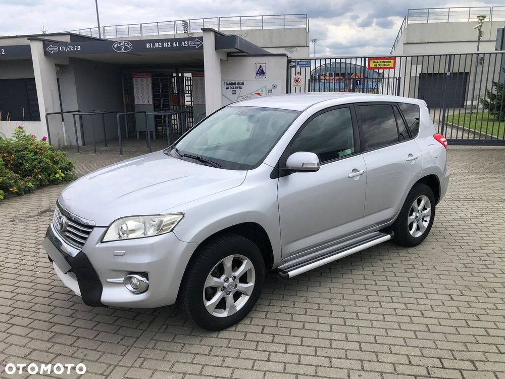 Toyota RAV4 - 3