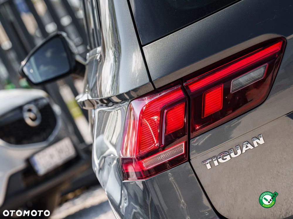 Volkswagen Tiguan 2.0 TDI SCR DSG IQ.DRIVE - 10