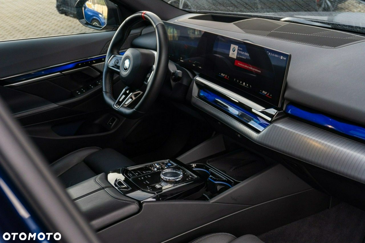 BMW i5 - 21