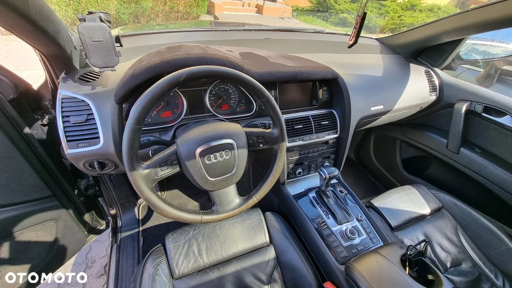 Audi Q7 - 13