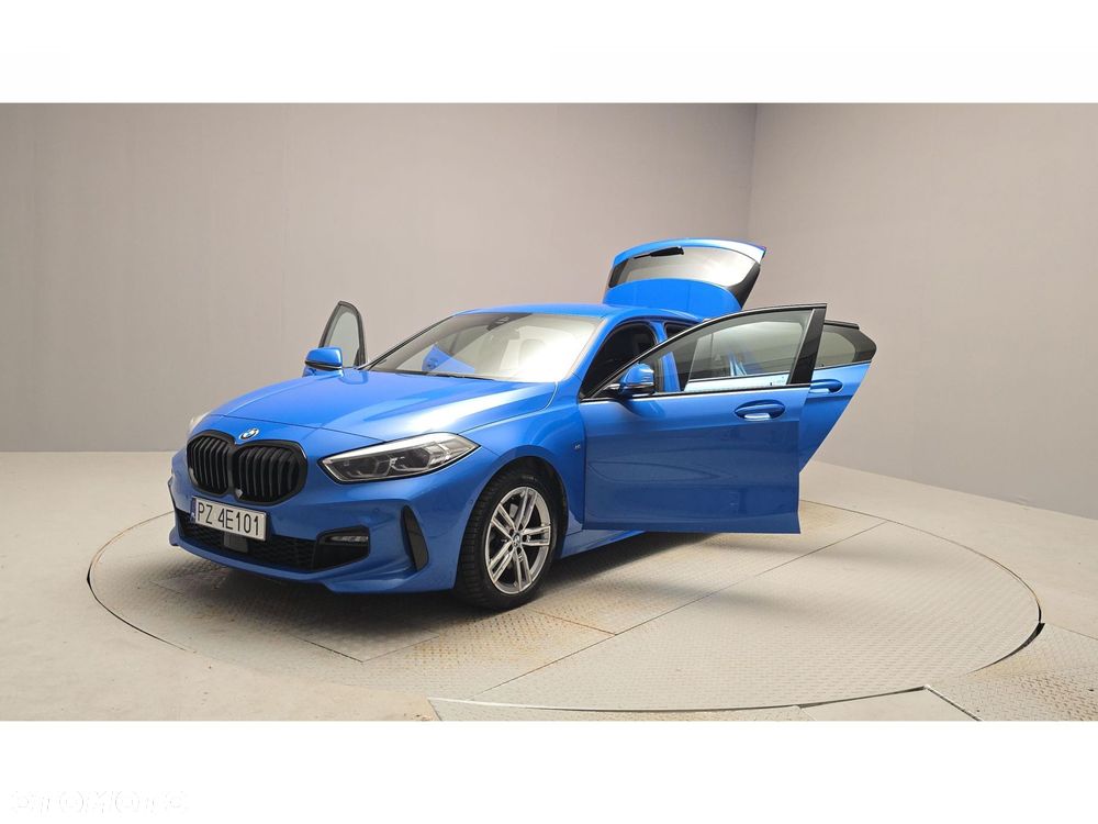 BMW Seria 1 118i - 13