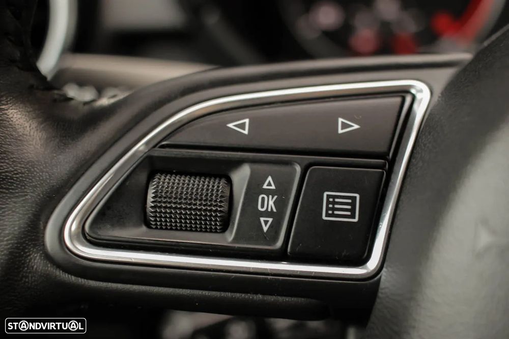 Audi A1 Sportback 1.6 TDI S-line - 18