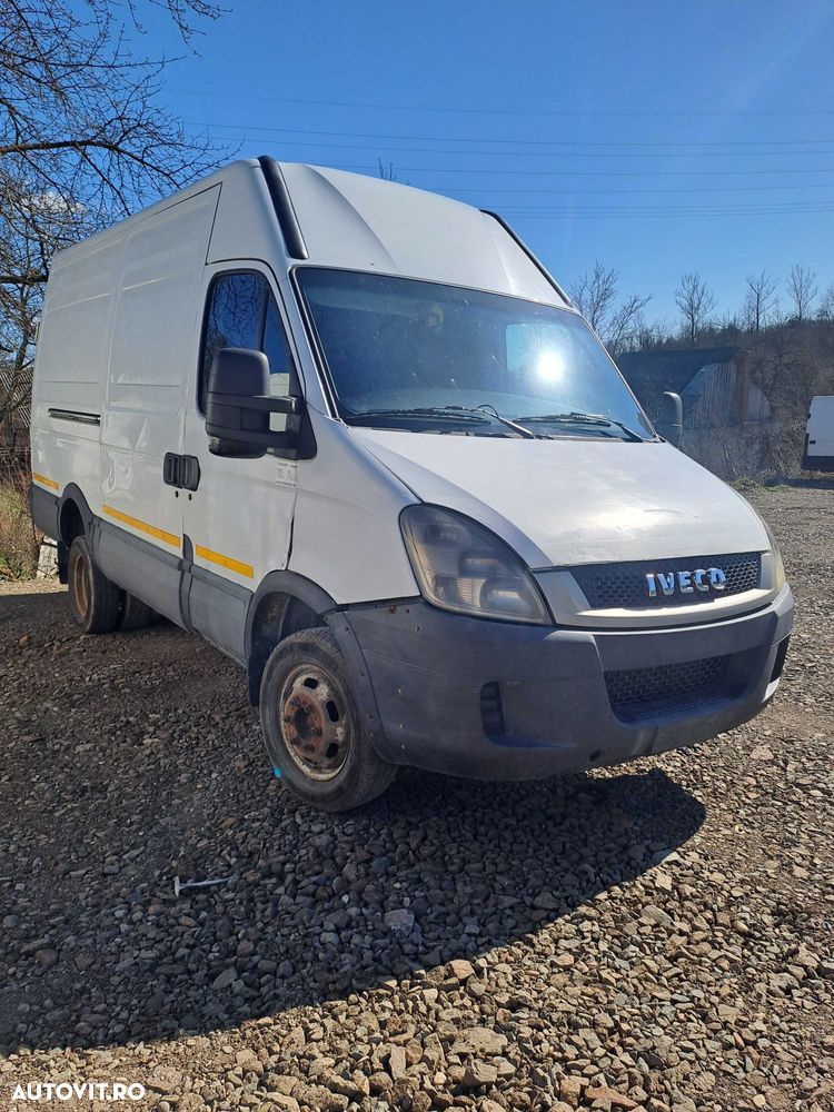 Dezmembrez Iveco 3.0 euro 5 an 2012 - 5