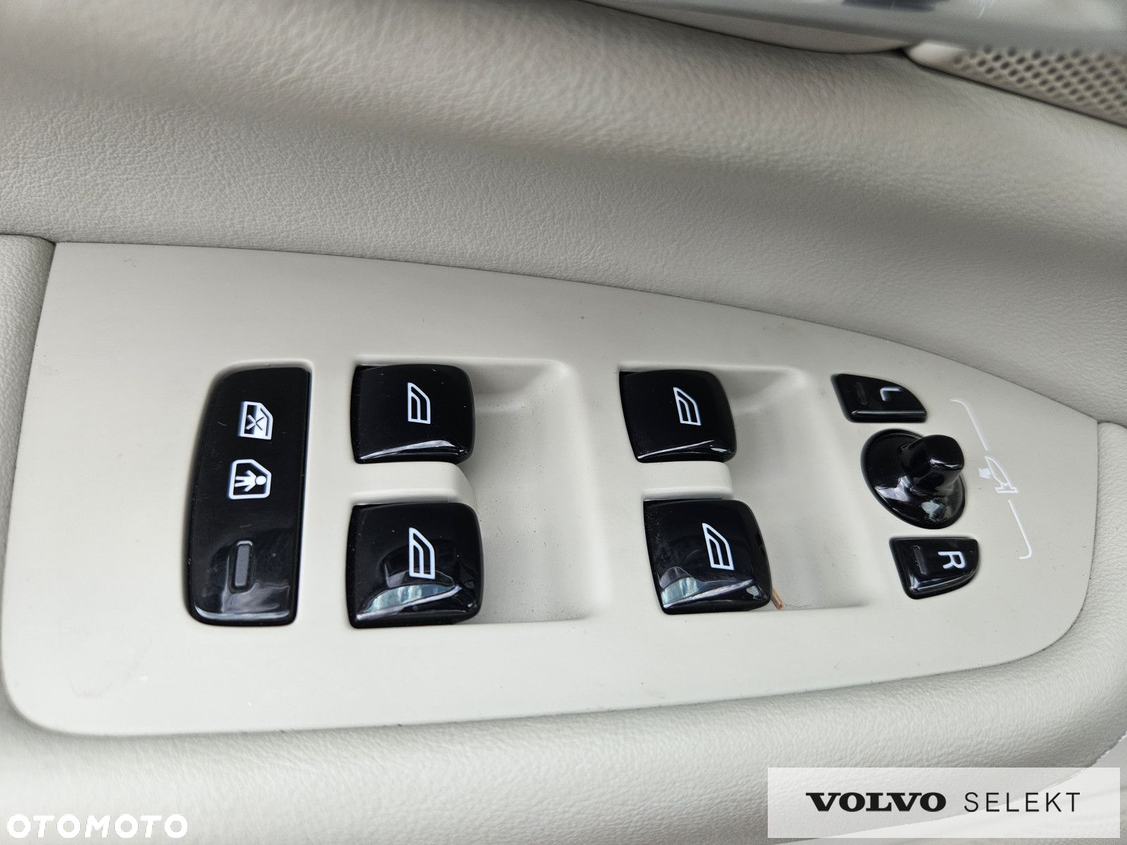 Volvo XC 90 - 28