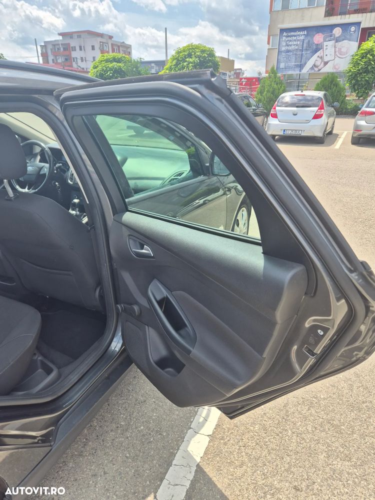 Ford Focus 1.5 TDCi DPF Start-Stopp-System Business - 25