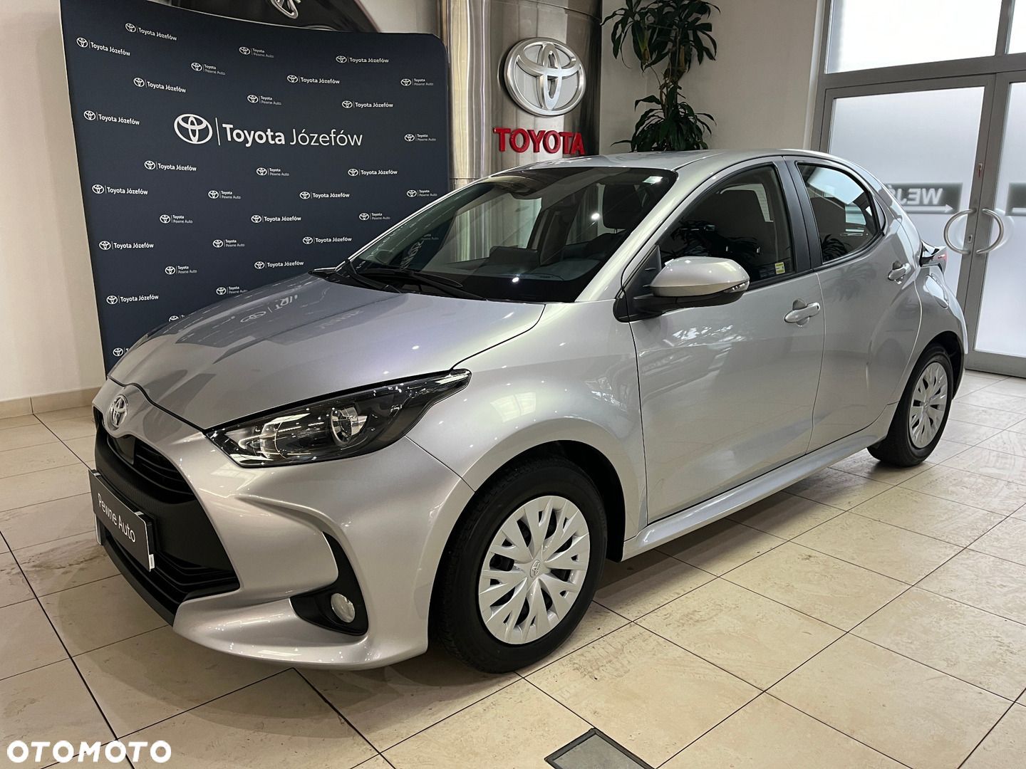 Toyota Yaris - 1