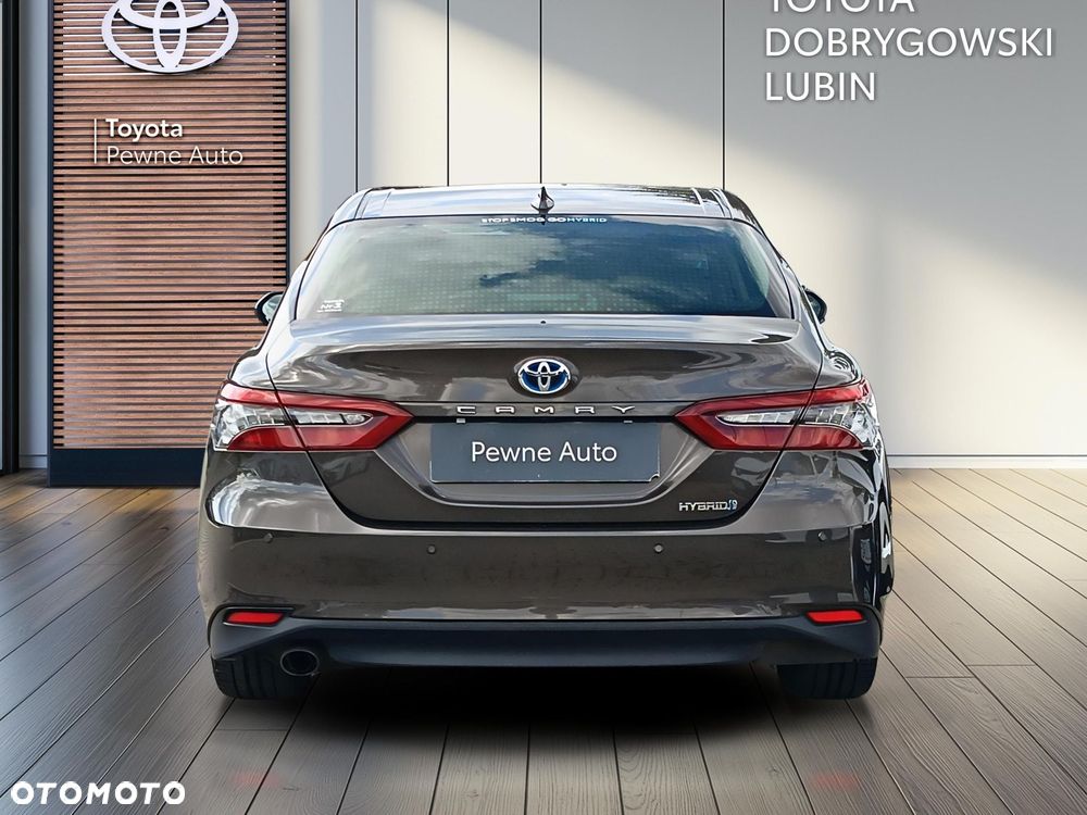 Toyota Camry 2.5 Hybrid Executive CVT - 4
