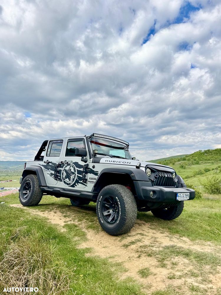 Jeep Wrangler - 1