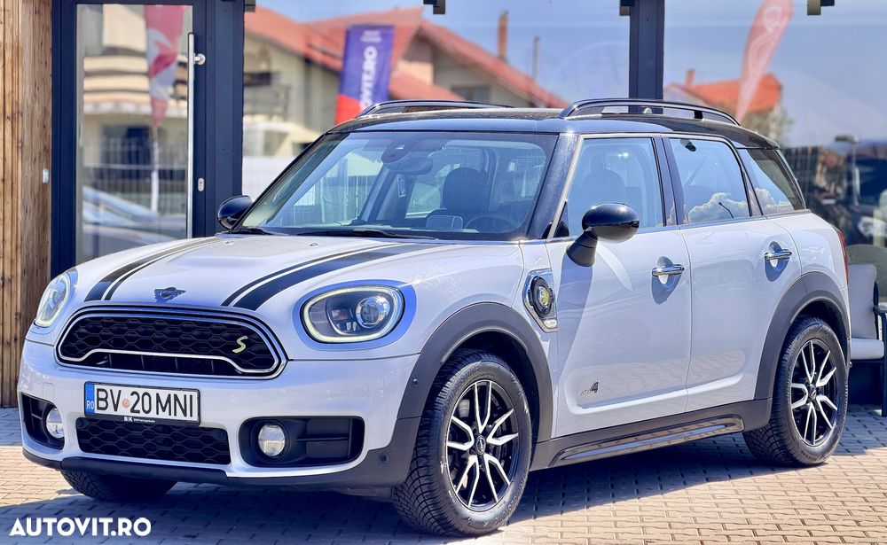 Mini Countryman Cooper S E ALL4 AT - 8