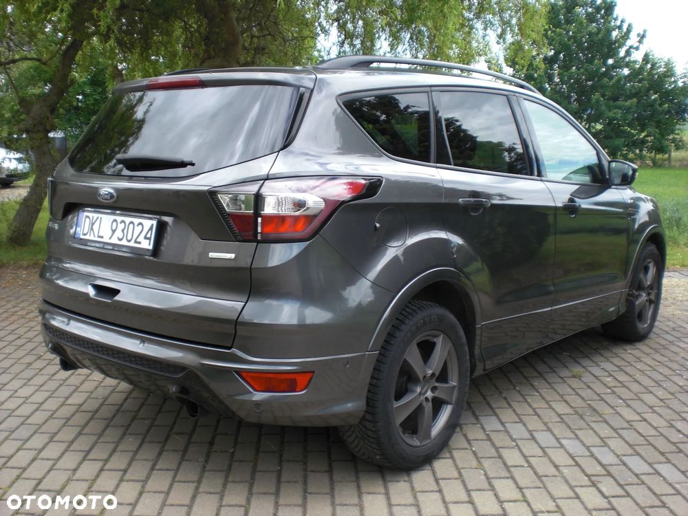 Ford Kuga - 8